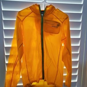 Like New Patagonia Men's Jogger Jacket